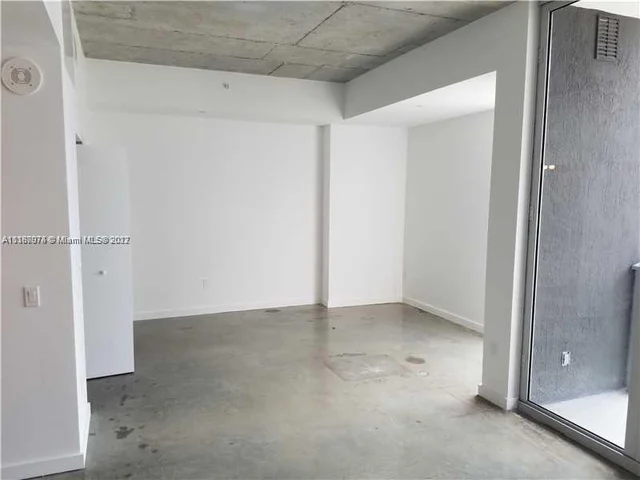 151 SE 1st St # 3207, Miami FL 33131