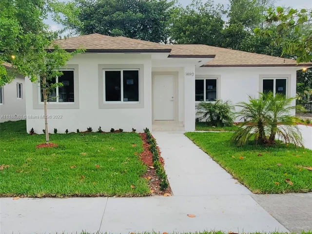 1490 NW 45th St, Miami FL 33142