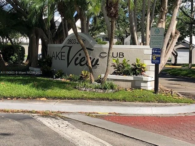 2880 N Oakland Forest Dr # 306, Oakland Park FL 33309