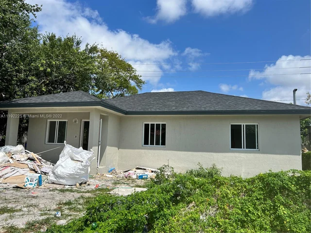 1381 NW 53 Street, Miami FL 33142