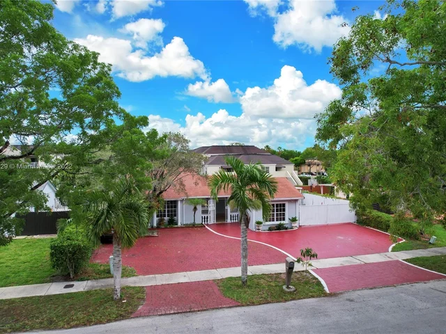 5940 NW 191 Terrace, Hialeah FL 33015