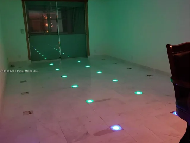 301 NE 14th Ave # 703, Hallandale Beach FL 33009