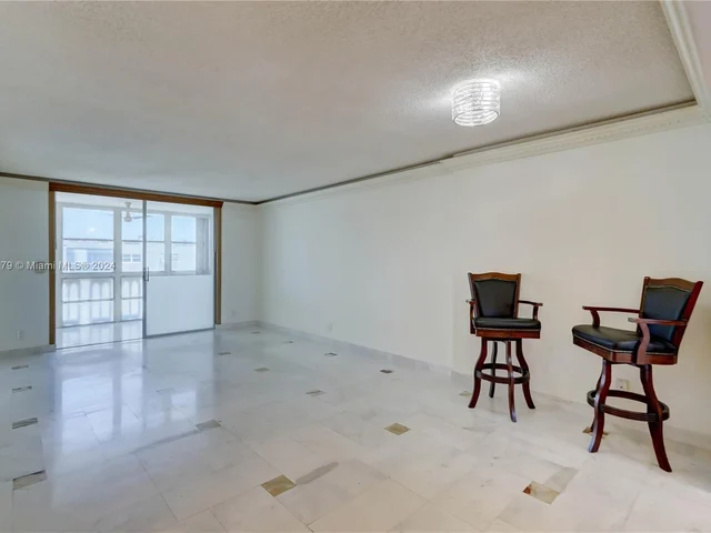 301 NE 14th Ave # 703, Hallandale Beach FL 33009