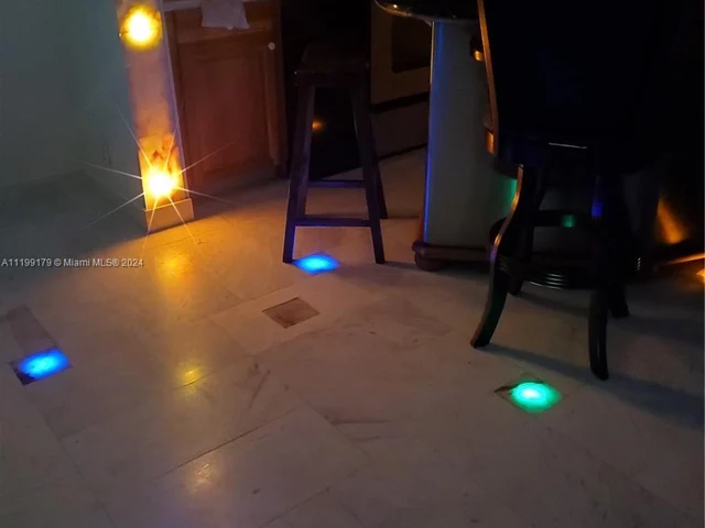 301 NE 14th Ave # 703, Hallandale Beach FL 33009