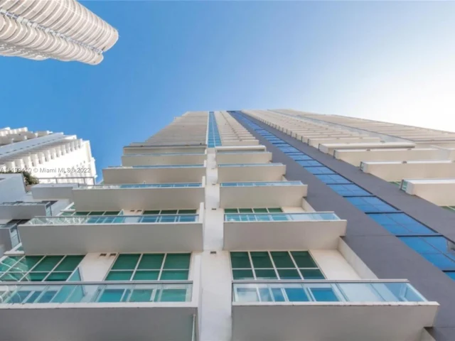 1080 E Brickell Ave # 3504, Miami FL 33131