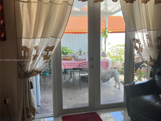 4211 W 10th LN # 1, Hialeah FL 33012