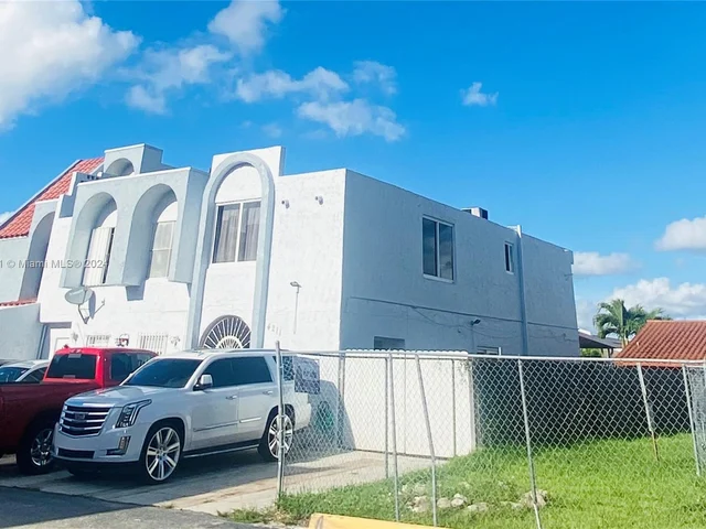 4211 W 10th LN # 1, Hialeah FL 33012