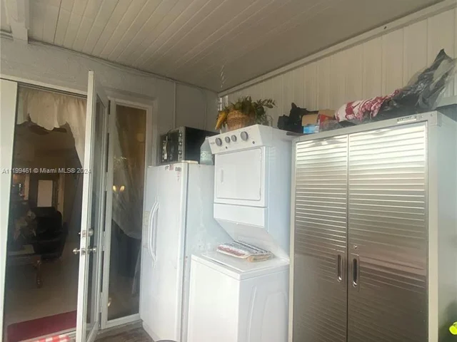 4211 W 10th LN # 1, Hialeah FL 33012