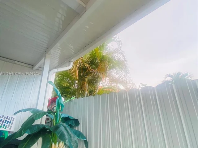 4211 W 10th LN # 1, Hialeah FL 33012