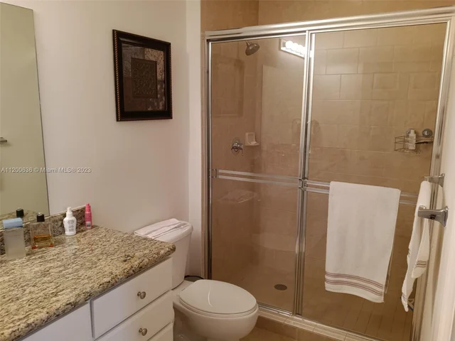 3001 NE 185th St # 311, Aventura FL 33180