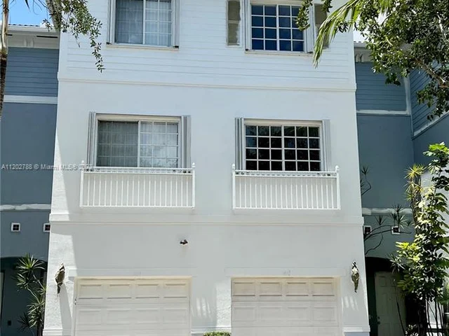 1411 NW 36th Way, Lauderhill FL 33311