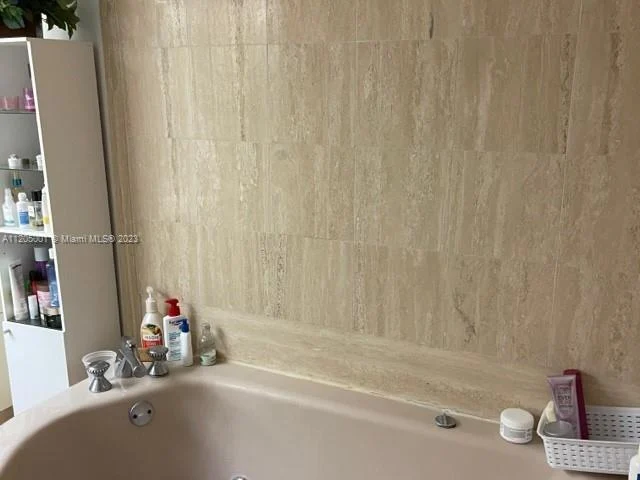 19707 Turnberry Way # 21G, Aventura FL 33180