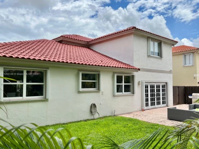 11310 NW 61st St, Doral FL 33178