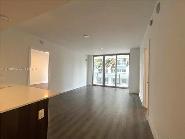 488 NE 18th St # 209, Miami FL 33132