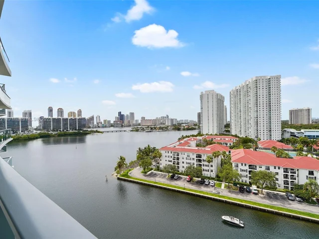 3250 NE 188th St, Aventura FL 33180