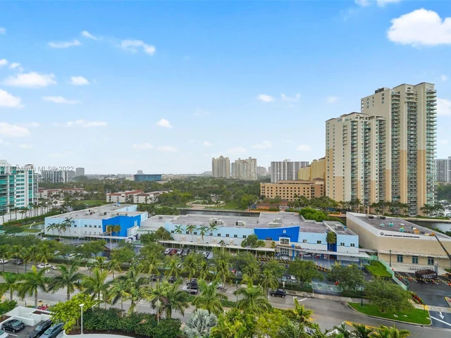 3250 NE 188th St, Aventura FL 33180