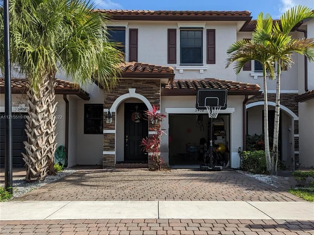 5408 NW 27th St # 5408, Margate FL 33063