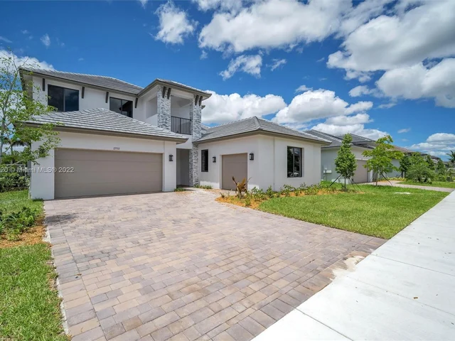 17751 SW 41st St, Miramar FL 33029