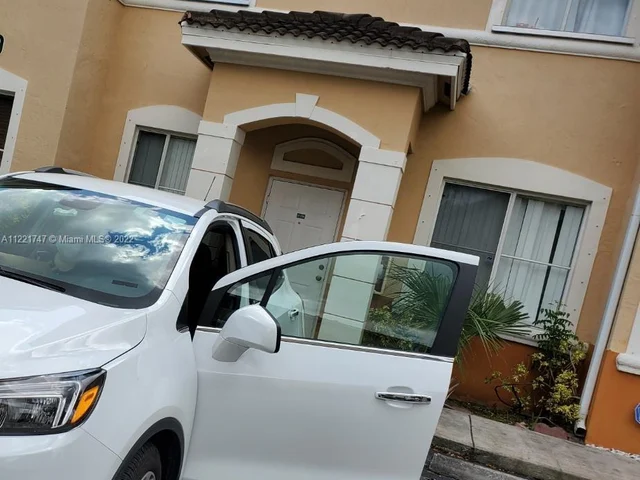 7369 NW 174th Ter # 106, Hialeah FL 33015