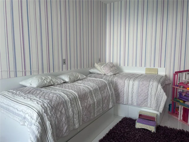 15811 Collins Ave # 4207, Sunny Isles Beach FL 33160