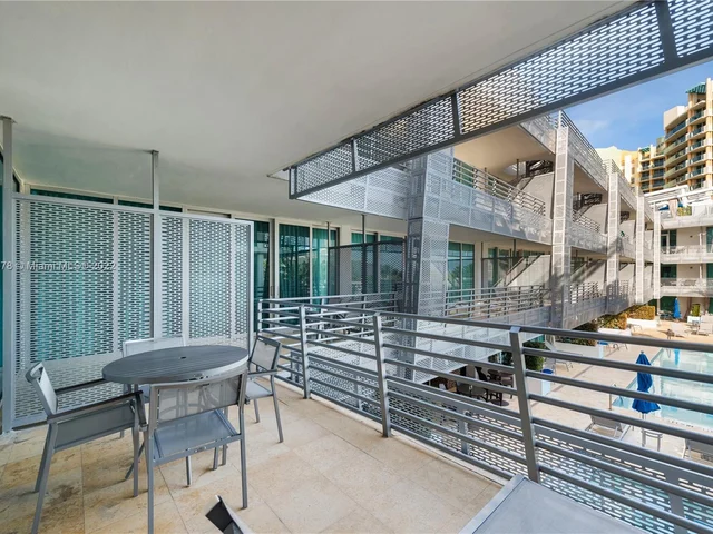1437 Collins Ave # 327, Miami Beach FL 33139