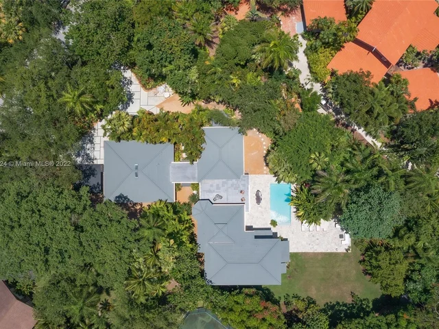 7330 SW 148th St, Palmetto Bay FL 33158