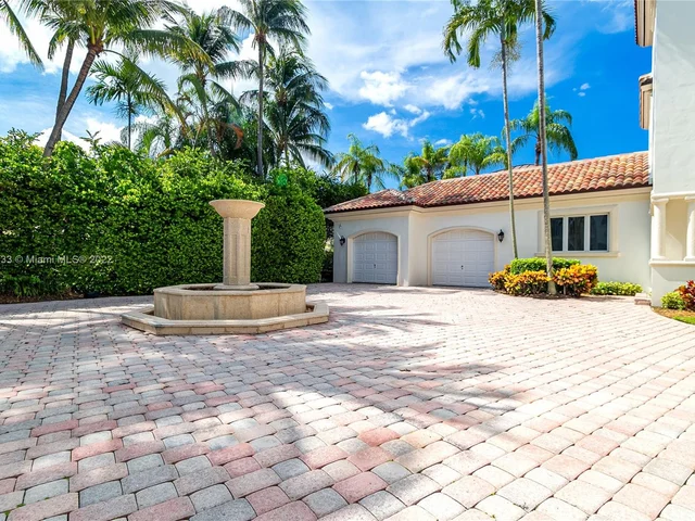 709 Idlewyld Dr, Fort Lauderdale FL 33301