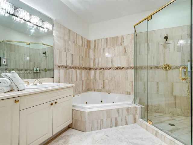 709 Idlewyld Dr, Fort Lauderdale FL 33301