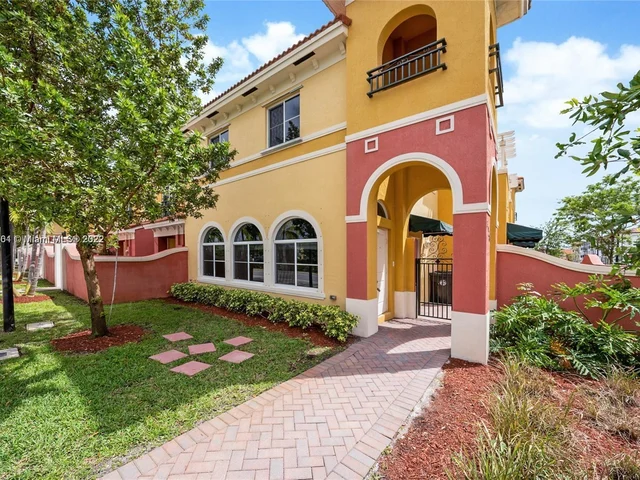 3028 NW 35th rd, Lauderdale Lakes FL 33311