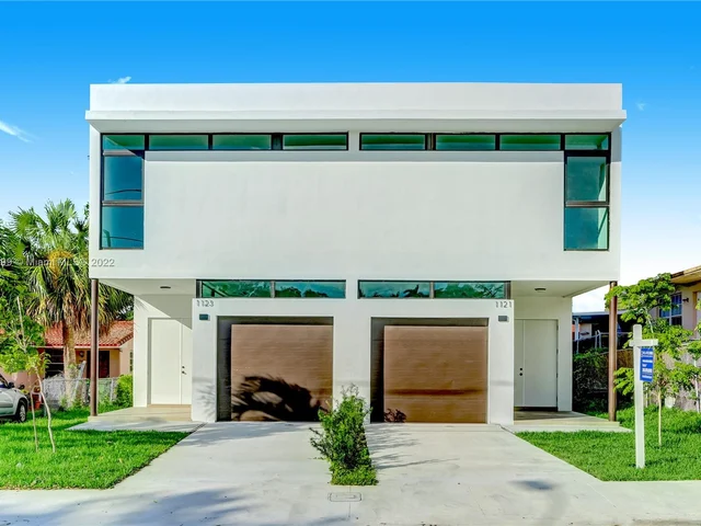 1123 SW 12th St, Miami FL 33129