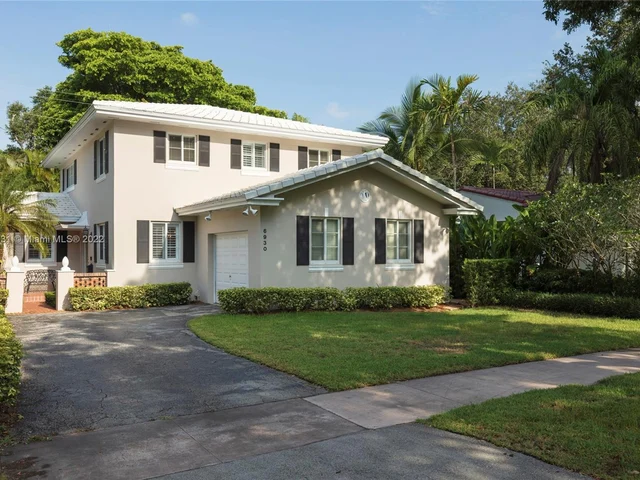 6930 Mindello St, Coral Gables FL 33146