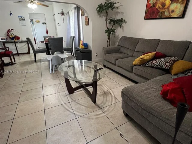 2950 NW 13th Ave, Miami FL 33142