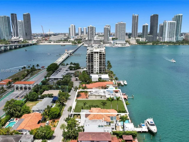 851 N Venetian Dr, Miami FL 33139