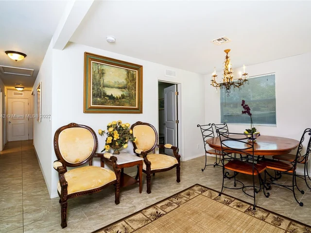 1003 Grant St, West Palm Beach FL 33407