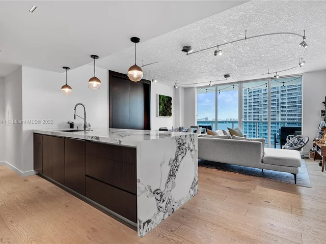 1881 79th Street Cswy # 1606, Miami Beach FL 33141