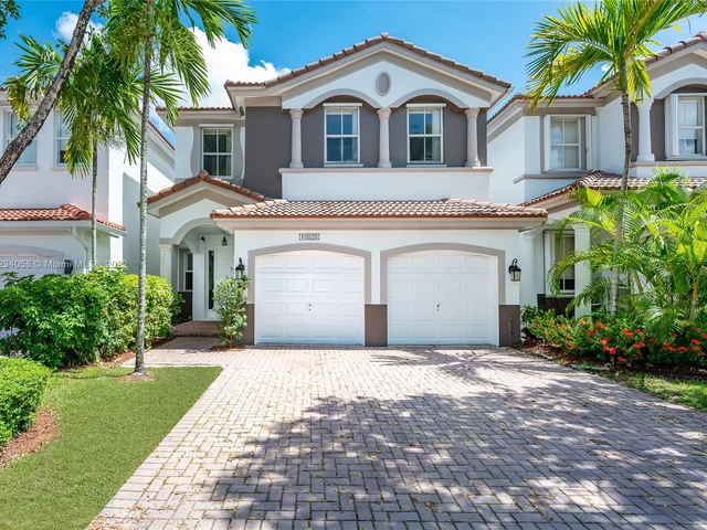 10828 NW 85th Ter # 10828, Doral FL 33178