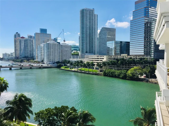 801 SW Brickell Key Blvd # 2907, Miami FL 33131