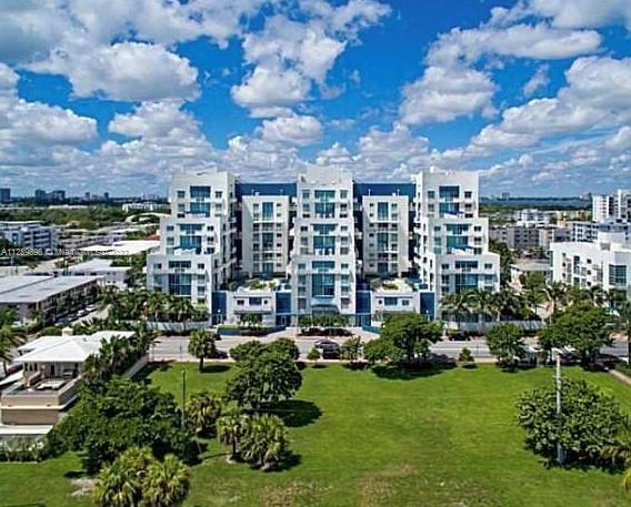 7600 Collins Ave # 901, Miami Beach FL 33141