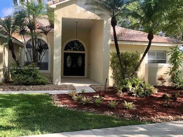 1953 S Landing Way, Weston FL 33326