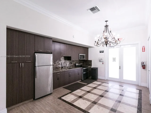 920 NE 26th Ave # 920, Hallandale Beach FL 33009