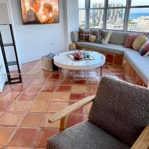 1881 Washington Ave # 16E, Miami Beach FL 33139