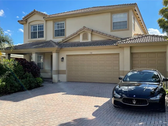 132 Tuscany Dr, Royal Palm Beach FL 33411