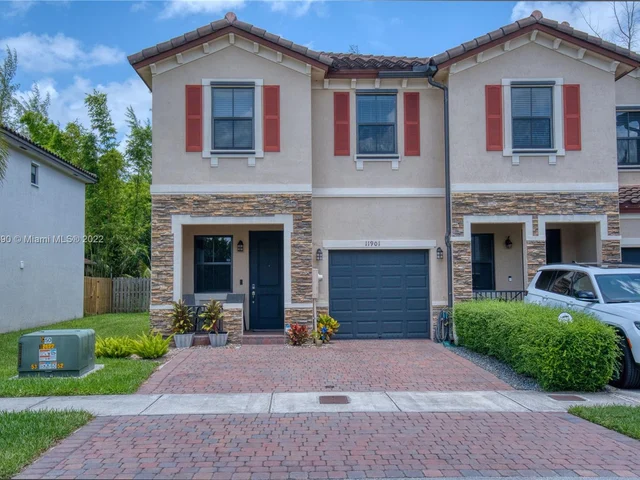 11901 SW 150th Pl, Miami FL 33196