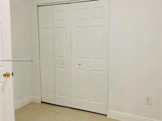 1418 NW 35th St, Miami FL 33142