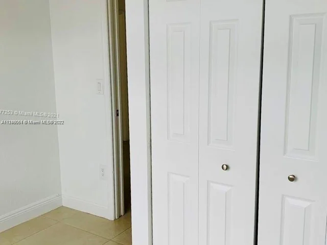 1418 NW 35th St, Miami FL 33142