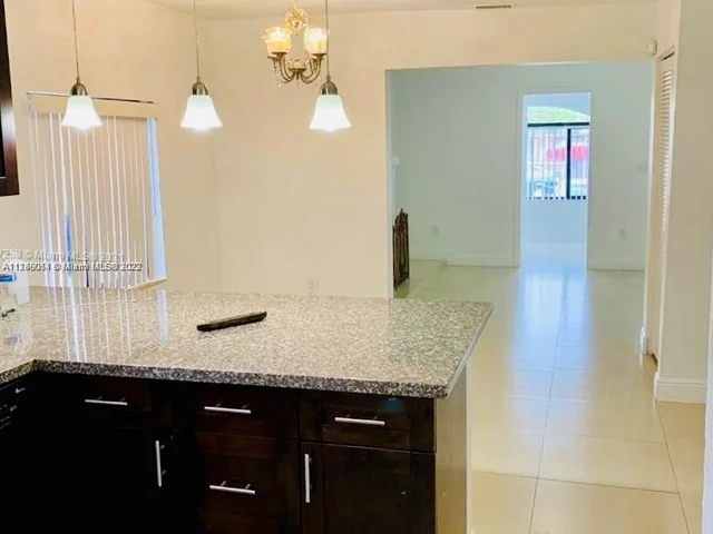 1418 NW 35th St, Miami FL 33142