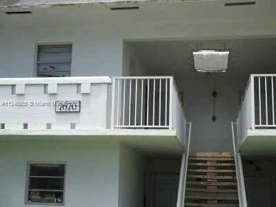 7670 SW 82nd St # H216, Miami FL 33143