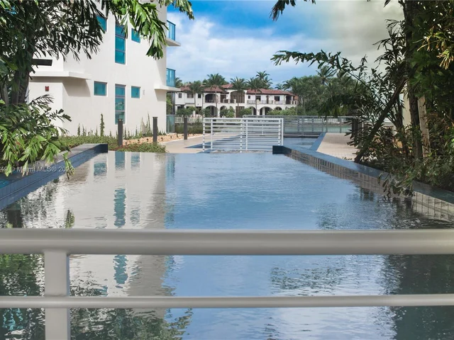 6620 INDIAN CREEK DR # 301, Miami Beach FL 33141