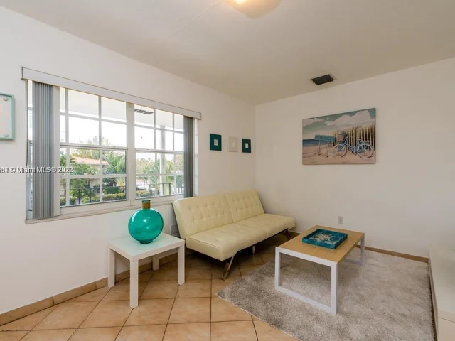 345 Michigan Ave # 19, Miami Beach FL 33139
