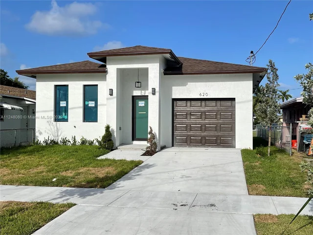 620 NW 5th Ave, Hallandale Beach FL 33009